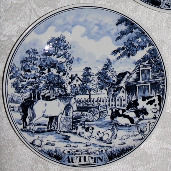 Delft Blue and White Plate | Autumn | Seasons Collection - Picture 1 of 5